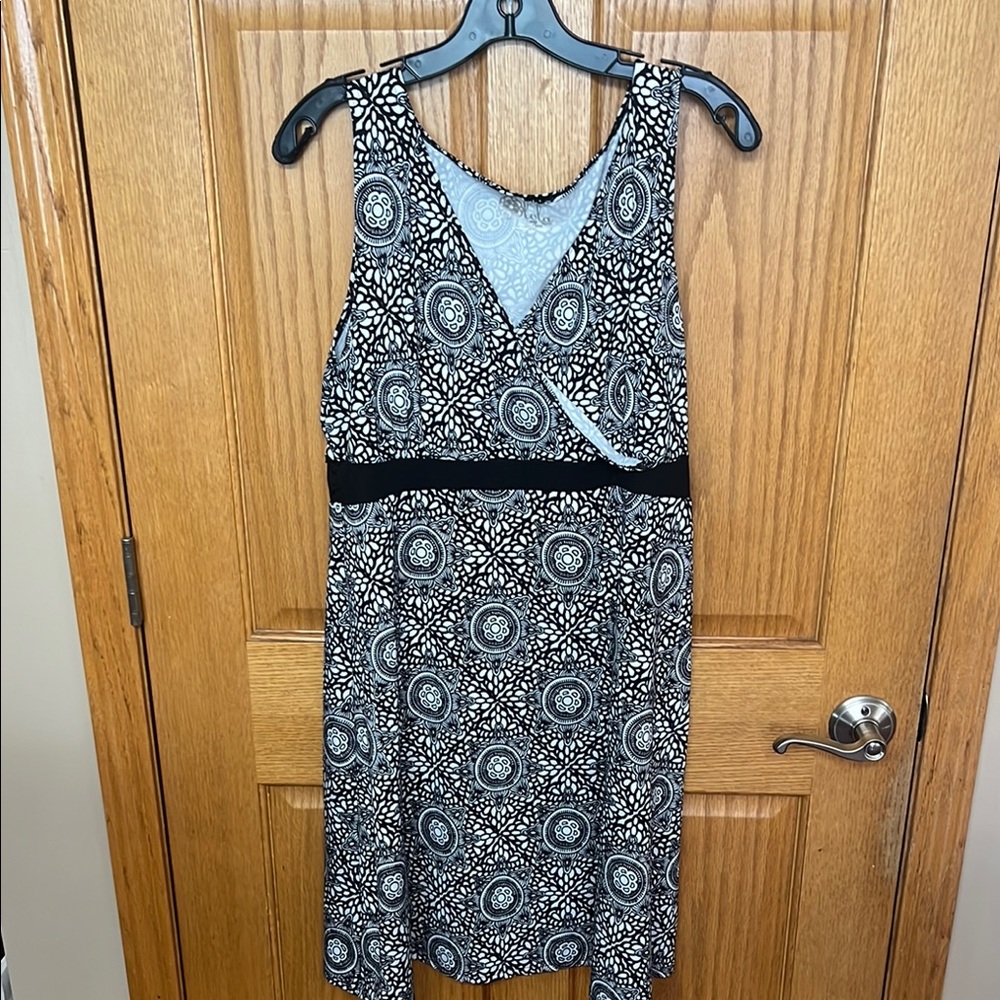 Lola Black and White Midi V-Neck Sundress